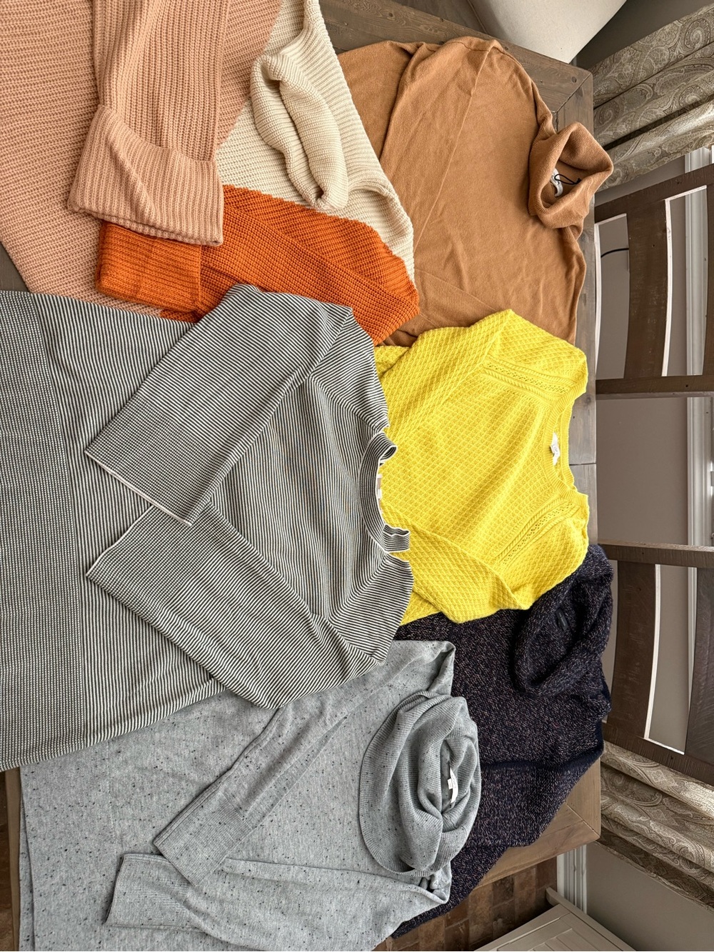 6 Women’s Sweaters sz L, ALL for $30